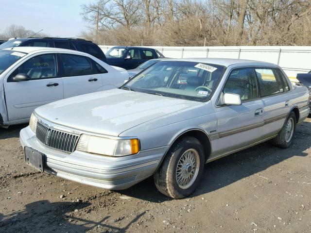 1LNLM9740PY619221 - 1993 LINCOLN CONTINENTA BLUE photo 2