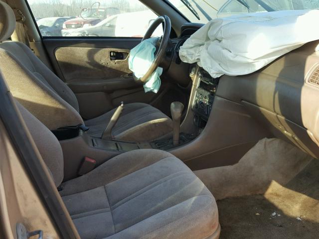 4T1BG22K3VU786421 - 1997 TOYOTA CAMRY CE GOLD photo 5