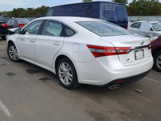 4T1BK1EB4DU010589 - 2013 TOYOTA AVALON BAS Blanc photo 3
