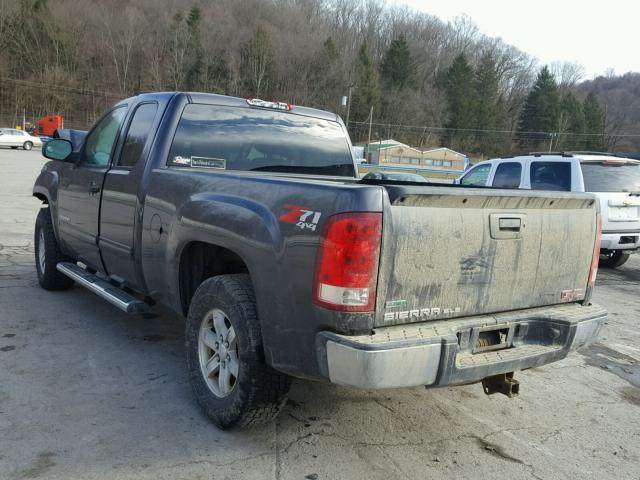 1GTR2VE39BZ102526 - 2011 GMC SIERRA K15 CHARCOAL photo 3