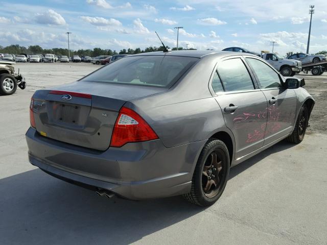 3FAHP0HA0BR143146 - 2011 FORD FUSION SE GRAY photo 4