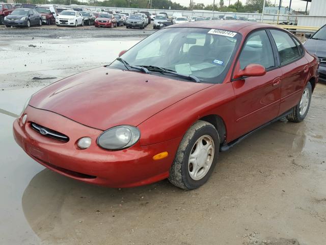 1FAFP53U6XA132725 - 1999 FORD TAURUS SE RED photo 2