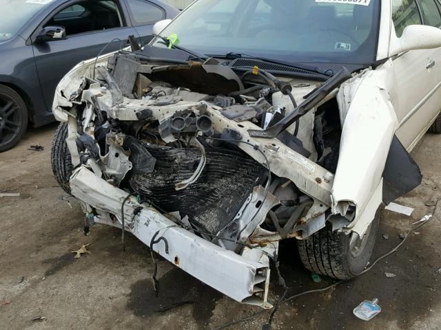 2G4WD582481202191 - 2008 BUICK LACROSSE C WHITE photo 9