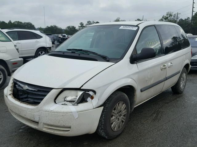 1A4GJ45R77B154840 - 2007 CHRYSLER TOWN & COU WHITE photo 2