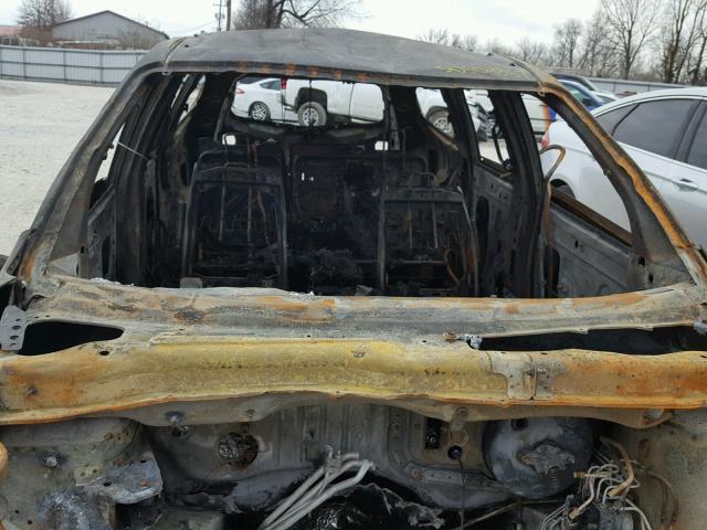 1GNLVFED5AS128969 - 2010 CHEVROLET TRAVERSE L BURN photo 9