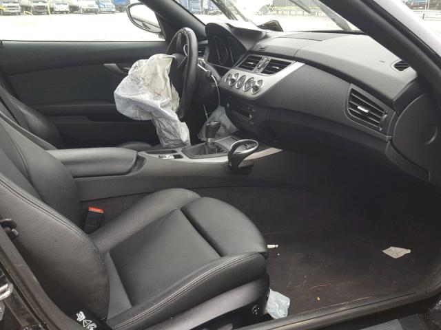 WBALM7C51DE385236 - 2013 BMW Z4 SDRIVE3 BLACK photo 5