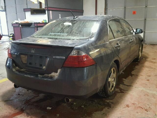 JHMCN36456C002617 - 2006 HONDA ACCORD HYB GRAY photo 4