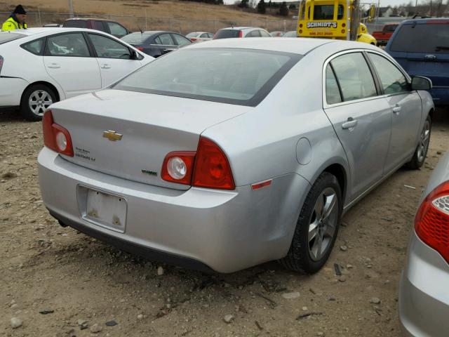 1G1ZC5E05AF174450 - 2010 CHEVROLET MALIBU 1LT SILVER photo 4
