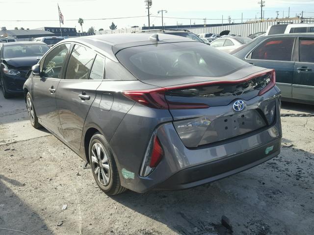 JTDKARFP4H3037254 - 2017 TOYOTA PRIUS PRIM SILVER photo 3