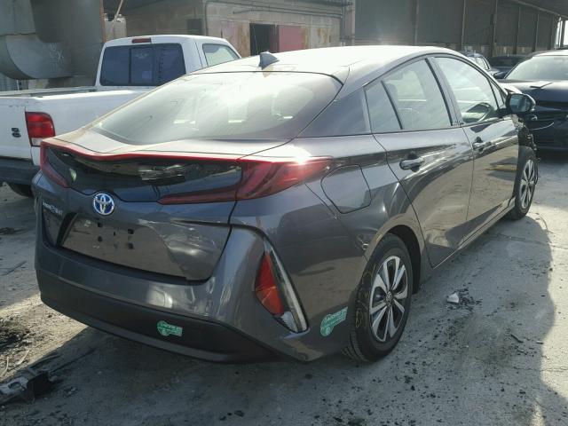 JTDKARFP4H3037254 - 2017 TOYOTA PRIUS PRIM SILVER photo 4