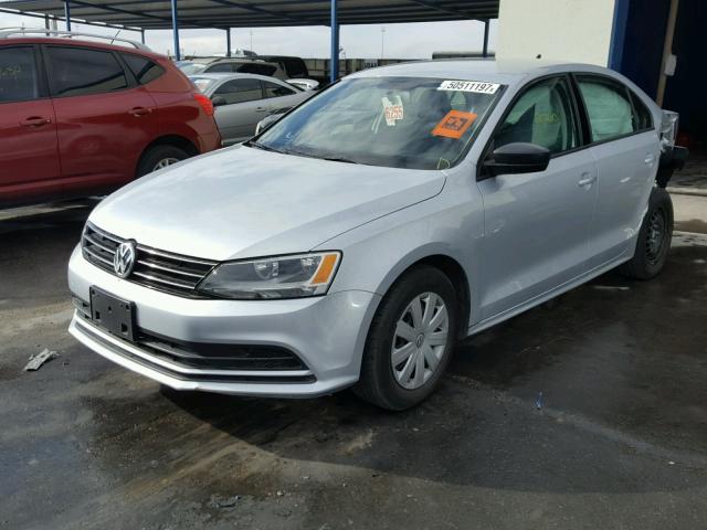 3VW2K7AJ3FM336621 - 2015 VOLKSWAGEN JETTA BASE SILVER photo 2
