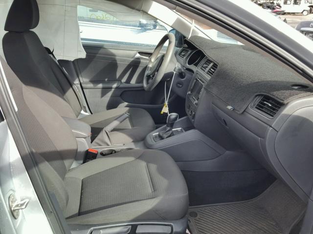 3VW2K7AJ3FM336621 - 2015 VOLKSWAGEN JETTA BASE SILVER photo 5