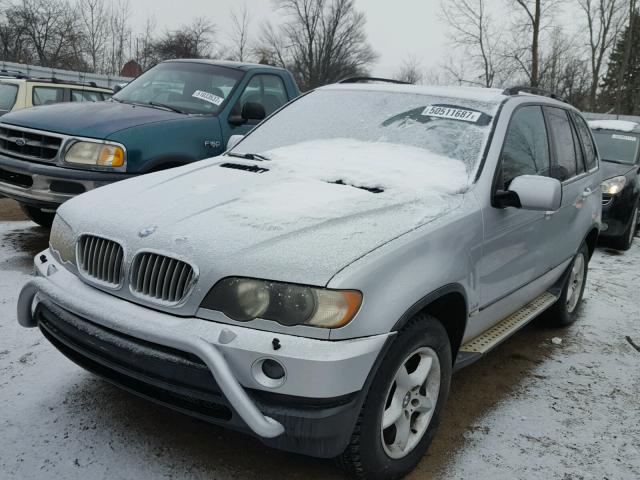 WBAFB33581LH21552 - 2001 BMW X5 4.4I SILVER photo 2