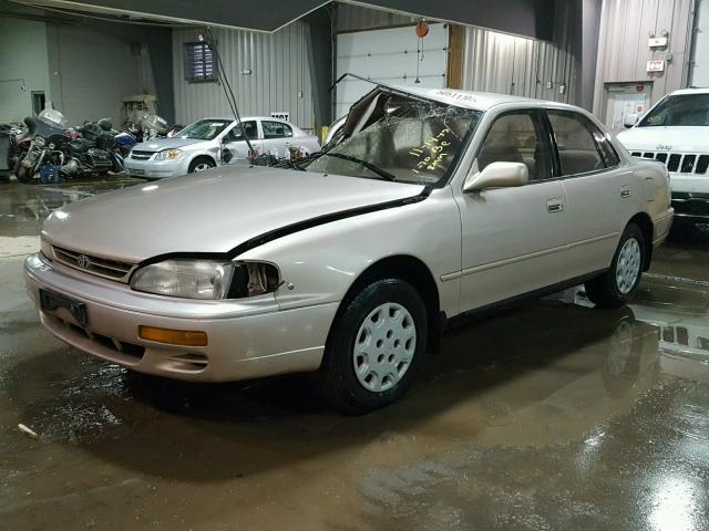 4T1SK12E5SU634767 - 1995 TOYOTA CAMRY LE TAN photo 2