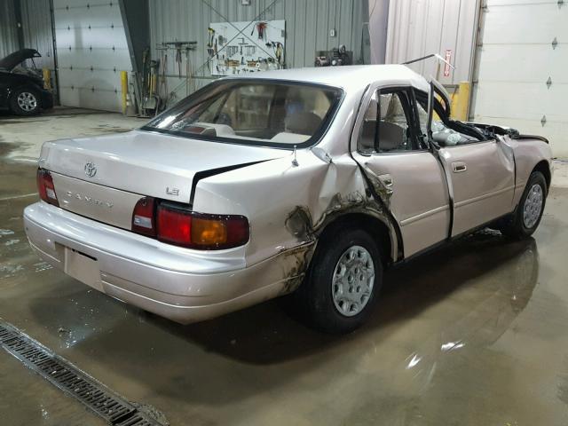 4T1SK12E5SU634767 - 1995 TOYOTA CAMRY LE TAN photo 4