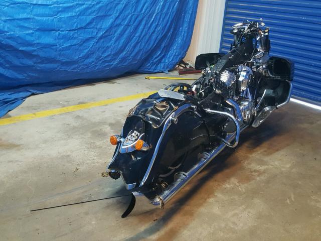 56KTRAAA0H3347431 - 2017 INDIAN MOTORCYCLE CO. ROADMASTER BLACK photo 4