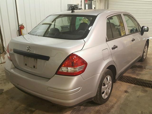 3N1CC11E29L472286 - 2009 NISSAN VERSA S SILVER photo 4