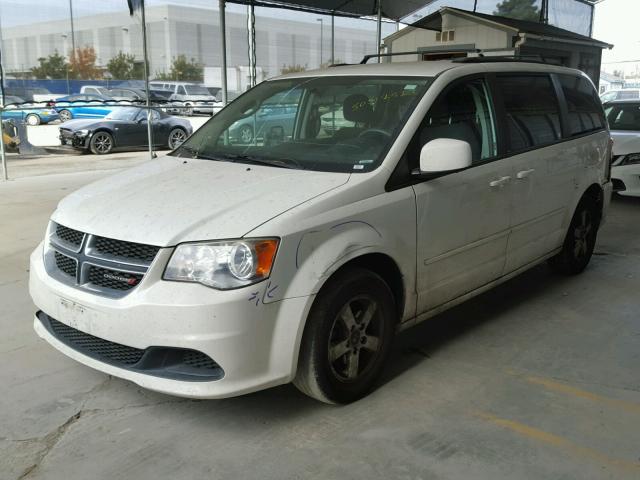 2C4RDGCG7CR263545 - 2012 DODGE GRAND CARA WHITE photo 2