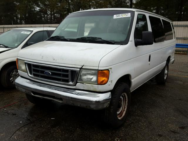 1FBSS31L66DA76793 - 2006 FORD ECONOLINE WHITE photo 2