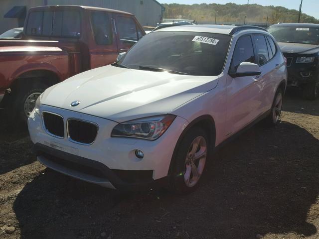 WBAVM5C56DVV89883 - 2013 BMW X1 XDRIVE3 أبيض صورة 2
