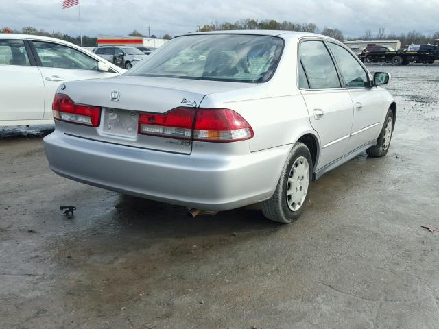 JHMCG56471C020681 - 2001 HONDA ACCORD LX SILVER photo 4