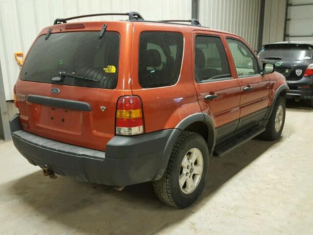 1FMCU93106KA95081 - 2006 FORD ESCAPE XLT ORANGE photo 4