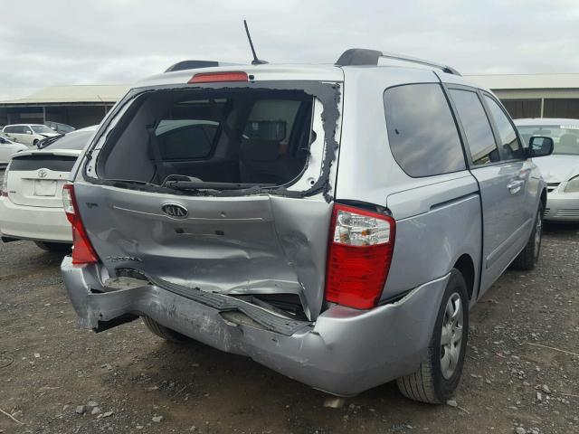 KNDMB233196303909 - 2009 KIA SEDONA EX SILVER photo 4