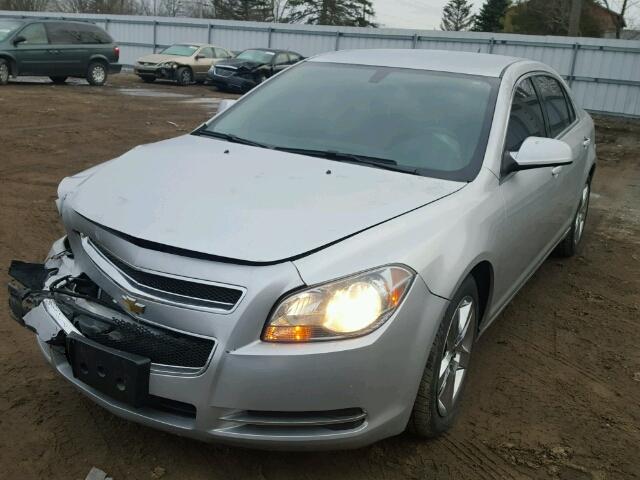 1G1ZC5EB6AF235421 - 2010 CHEVROLET MALIBU 1LT SILVER photo 2