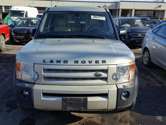 SALAE25406A376870 - 2006 LAND ROVER LR3 SE GOLD photo 9