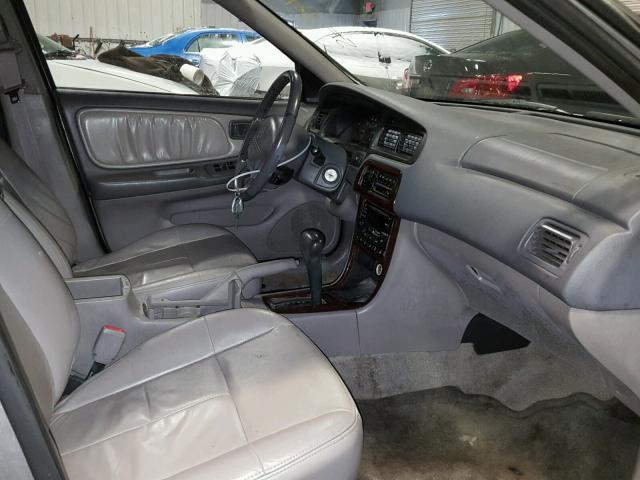 1N4DL01A01C139521 - 2001 NISSAN ALTIMA GXE GRAY photo 5