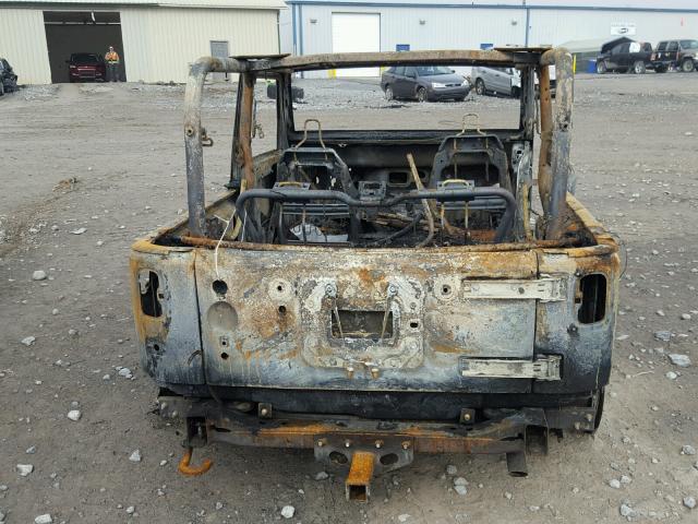 1C4AJWAG6HL592885 - 2017 JEEP WRANGLER S BURN photo 10