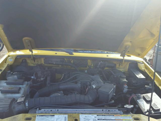 1FTYR14V8YTB26136 - 2000 FORD RANGER SUP YELLOW photo 7