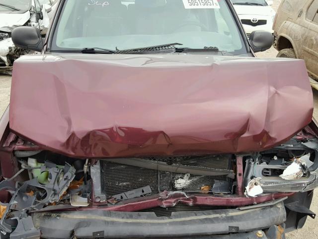 1GNDT13S562129321 - 2006 CHEVROLET TRAILBLAZE MAROON photo 7