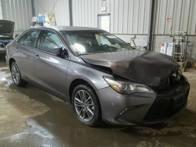 4T1BF1FKXHU331948 - 2017 TOYOTA CAMRY LE 石墨色 照片 1