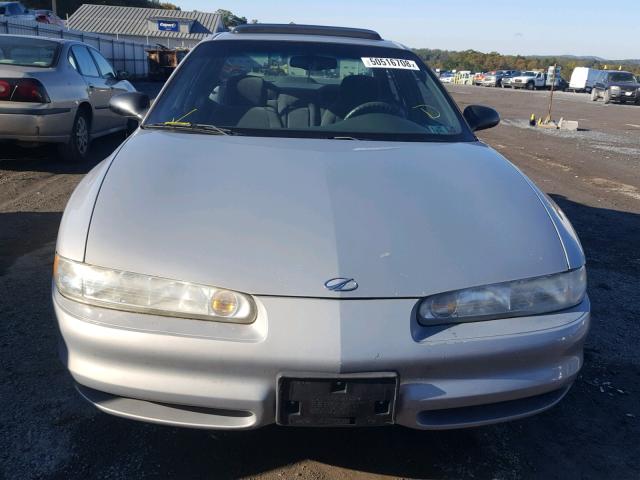 1G3WH52H9YF327895 - 2000 OLDSMOBILE INTRIGUE G SILVER photo 9