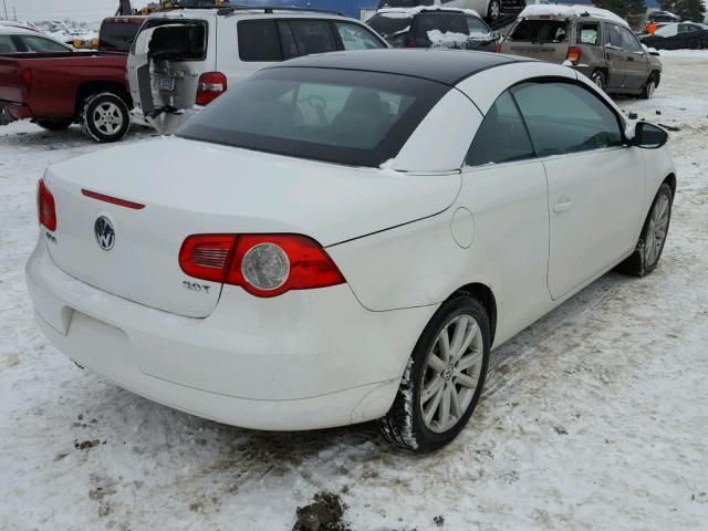 WVWBA71F69V005561 - 2009 VOLKSWAGEN EOS TURBO WHITE photo 4