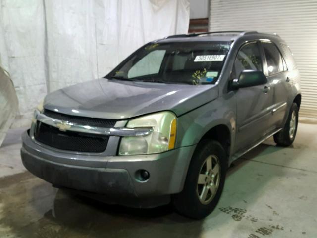 2CNDL73F956131312 - 2005 CHEVROLET EQUINOX LT GRAY photo 2