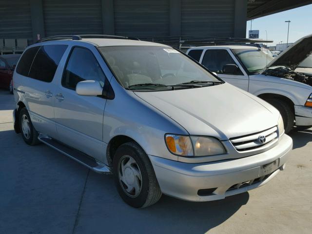 4T3ZF13C43U513334 - 2003 TOYOTA SIENNA LE SILVER photo 1