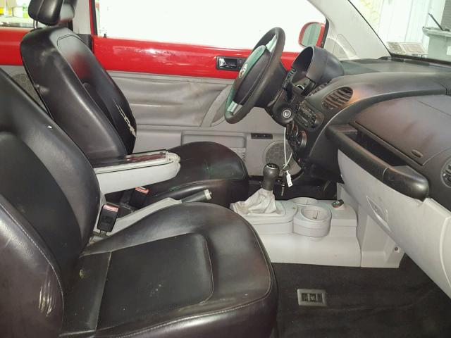 3VWCB21C32M436219 - 2002 VOLKSWAGEN NEW BEETLE 红色 照片 5