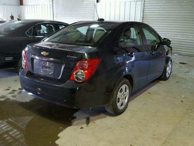 1G1JA5SG8F4105887 - 2015 CHEVROLET SONIC LS 黑色 照片 4
