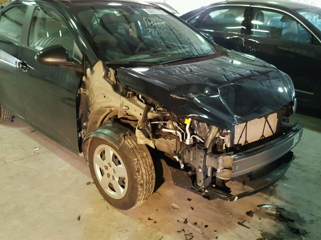 1G1JA5SG8F4105887 - 2015 CHEVROLET SONIC LS 黑色 照片 9