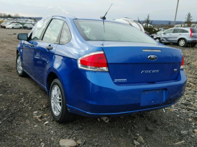 1FAHP3FN8AW150459 - 2010 FORD FOCUS SE BLUE photo 3