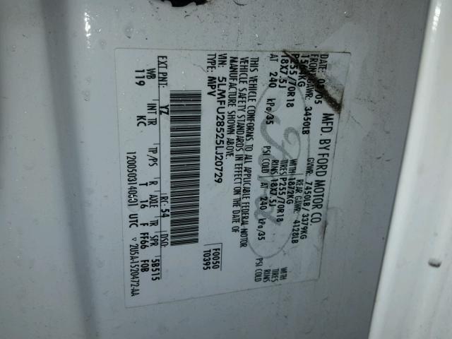 5LMFU28525LJ20729 - 2005 LINCOLN NAVIGATOR WHITE photo 10