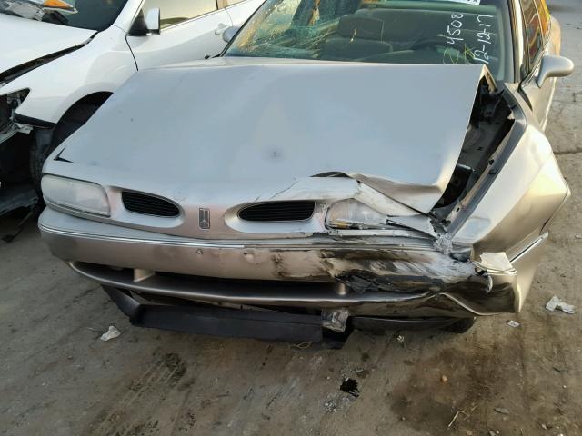 1G3HN52K0T4808975 - 1996 OLDSMOBILE 88 BASE SILVER photo 9