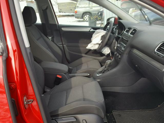 WVWDB7AJ1CW239179 - 2012 VOLKSWAGEN GOLF 红色 照片 5