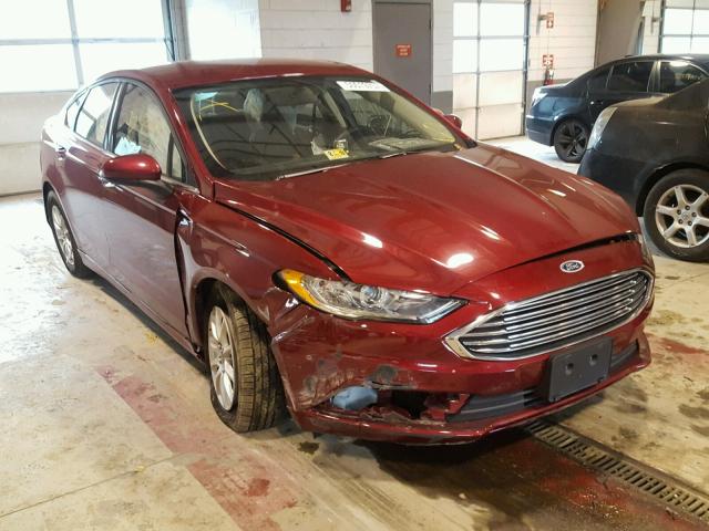 3FA6P0G72HR184951 - 2017 FORD FUSION S RED photo 1