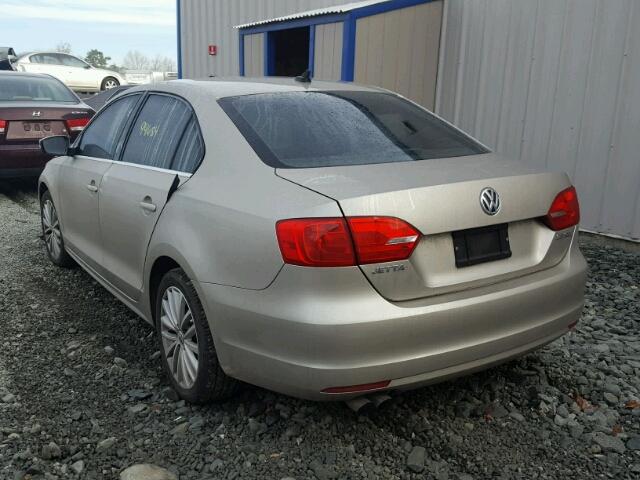 3VWLX7AJXDM274833 - 2013 VOLKSWAGEN JETTA SEL TAN photo 3