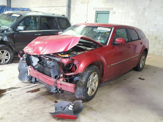 2D4FV47V16H442670 - 2006 DODGE MAGNUM SXT MAROON photo 2