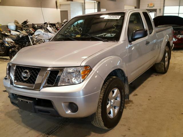 1N6AD0CW4CC424838 - 2012 NISSAN FRONTIER S SILVER photo 2