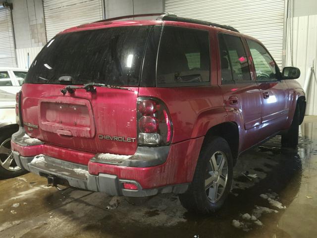 1GNDT13S242207714 - 2004 CHEVROLET TRAILBLAZE RED photo 4